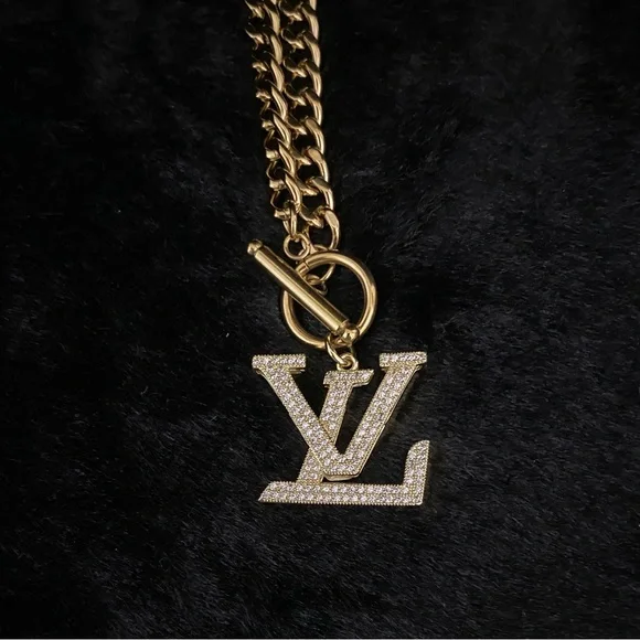 18K Gold Luxury Chain Bracelet - Picture 3 of 3